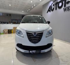 Lancia ypsilon 1.2 69 cv 5p. gold