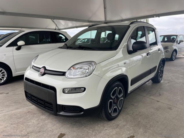 Auto - Fiat panda 1.0 firefly s&s hybrid city life