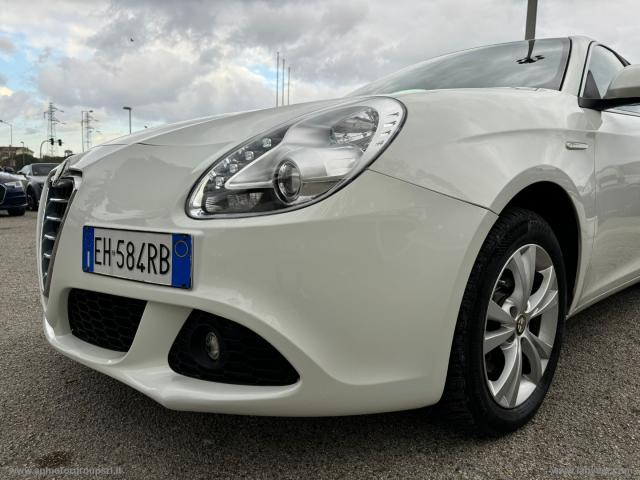 Auto - Alfa romeo giulietta 2.0 jtdm-2 140 cv distinctive