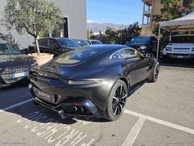 Auto - Aston martin vantage coupÃ© 4.0 v8