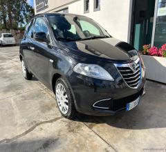 Auto - Lancia ypsilon 1.2 69 cv 5p. gold