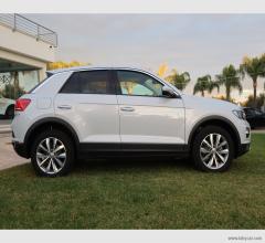 Auto - Volkswagen t-roc 1.6 tdi scr style bluemotion tech.