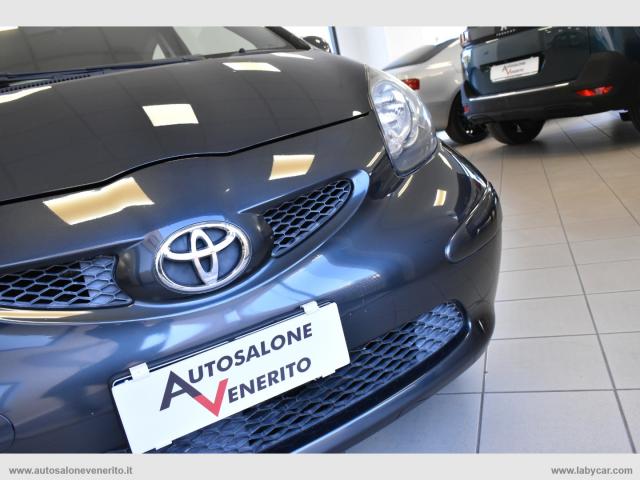 Auto - Toyota aygo 1.0 vvt-i 3p. sol