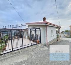 Villa in vendita a reggio di calabria aretina