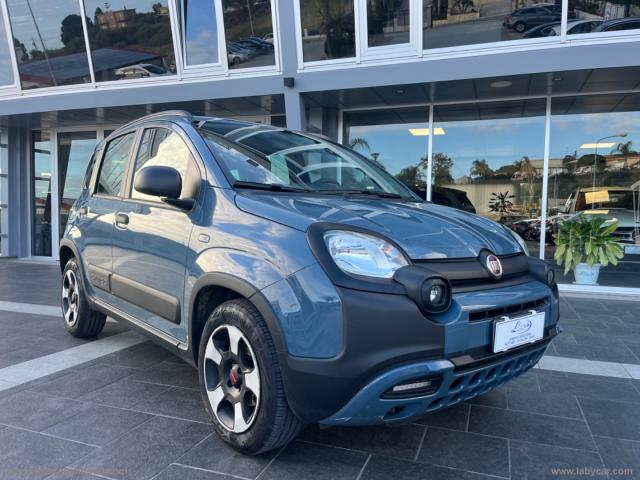 Auto - Fiat panda 1.0 firefly s&s hybrid city cross