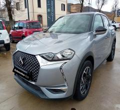 Ds automobiles ds 3 crossback bluehdi 100 so chic