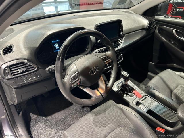 Auto - Hyundai i30 1.6 crdi 110 cv 5p. comfort