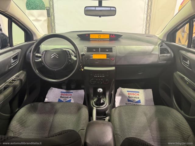 Auto - Citroen c4 1.4 16v vtr