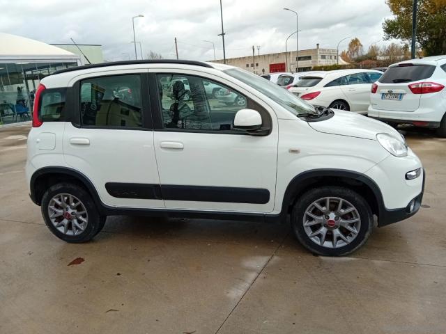 Auto - Fiat panda 0.9 twinair turbo s&s 4x4