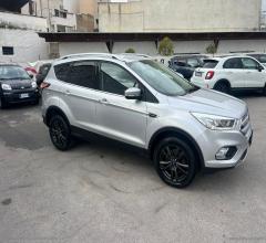 Auto - Ford kuga 2.0 tdci 120 cv s&s 2wd pow. bus.