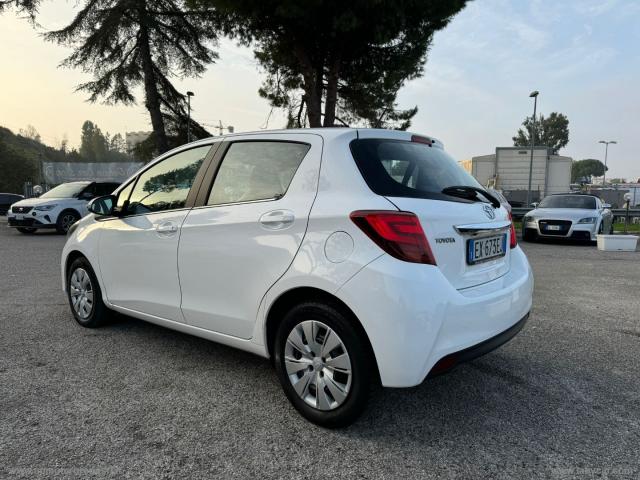 Auto - Toyota yaris 1.4 d-4d 5p. cool