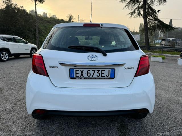 Auto - Toyota yaris 1.4 d-4d 5p. cool