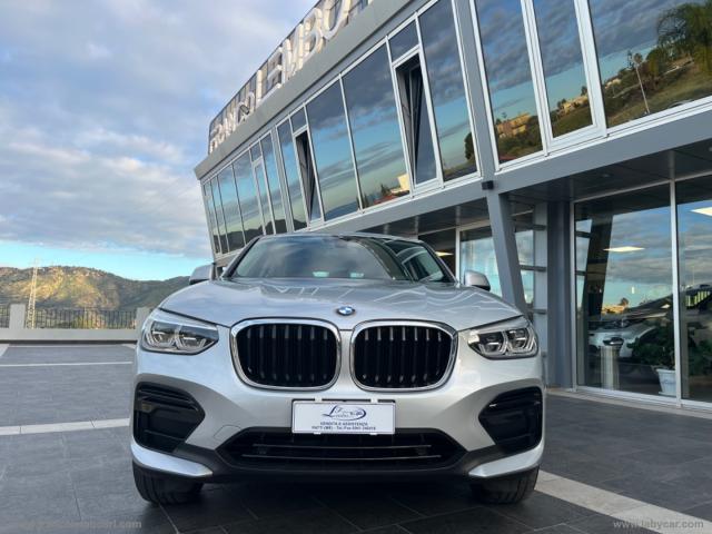 Auto - Bmw x4 xdrive20d business advantage