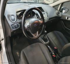 Auto - Ford fiesta 1.4 5p. bz.- gpl