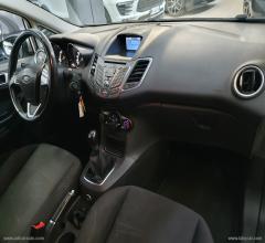 Auto - Ford fiesta 1.4 5p. bz.- gpl