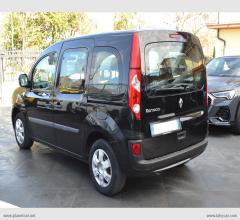 Auto - Renault kangoo 1.5 dci 90 cv 5p. attractive