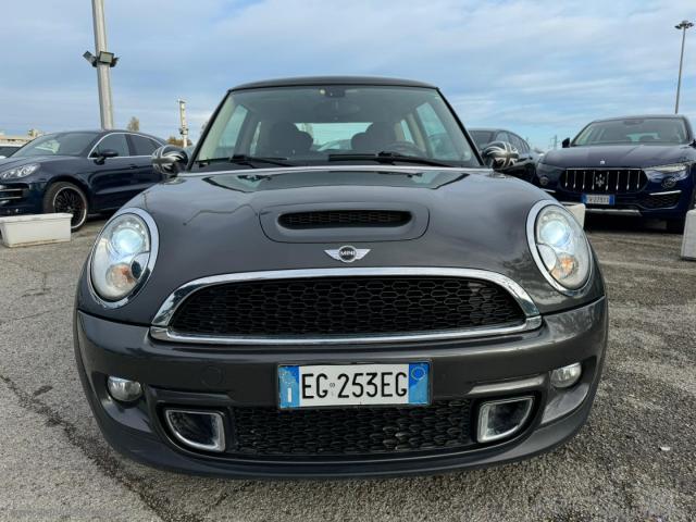 Auto - Mini mini 1.6 16v cooper s chili