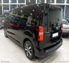 Auto - Toyota proace verso 1.6d l1 d executive