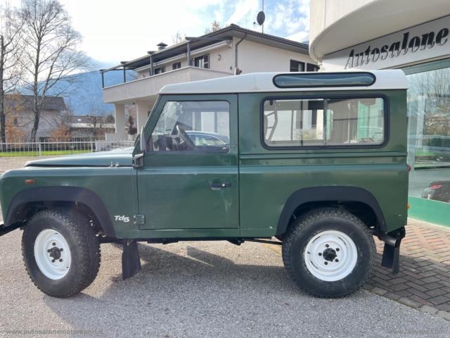 Auto - Land rover defender 90 2.5 td5 soft-top