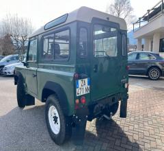 Auto - Land rover defender 90 2.5 td5 soft-top