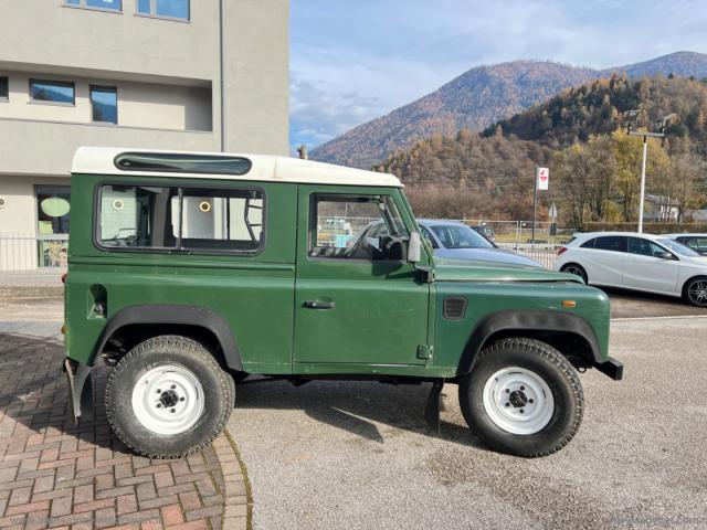 Auto - Land rover defender 90 2.5 td5 soft-top