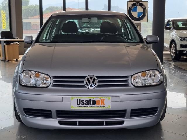 Auto - Volkswagen golf 1.8 t 20v 3p. gti