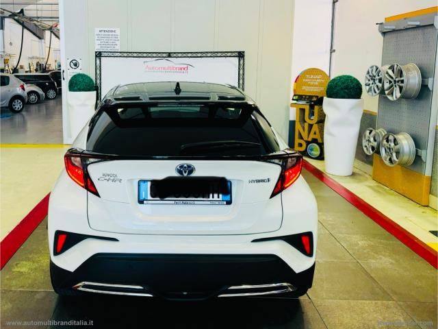 Auto - Toyota c-hr 2.0 hybrid e-cvt trend