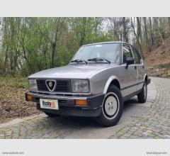 Auto - Alfa romeo alfetta 1.8