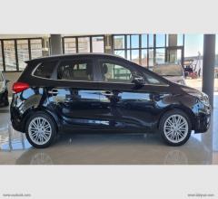 Auto - Kia carens 1.7 crdi 115 cv class