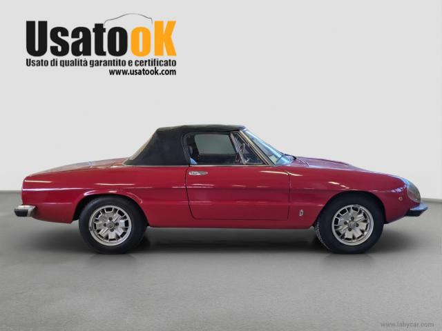 Auto - Alfa romeo spider duetto coda tronca 1750