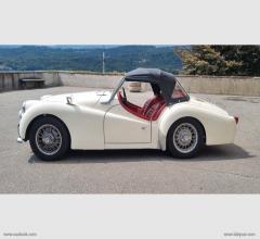 Auto - Triumph tr3