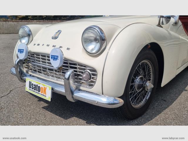 Auto - Triumph tr3