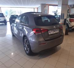 Auto - Mercedes-benz a 220 d aut.