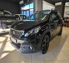 Auto - Peugeot 2008 bluehdi 120 s&s black matt