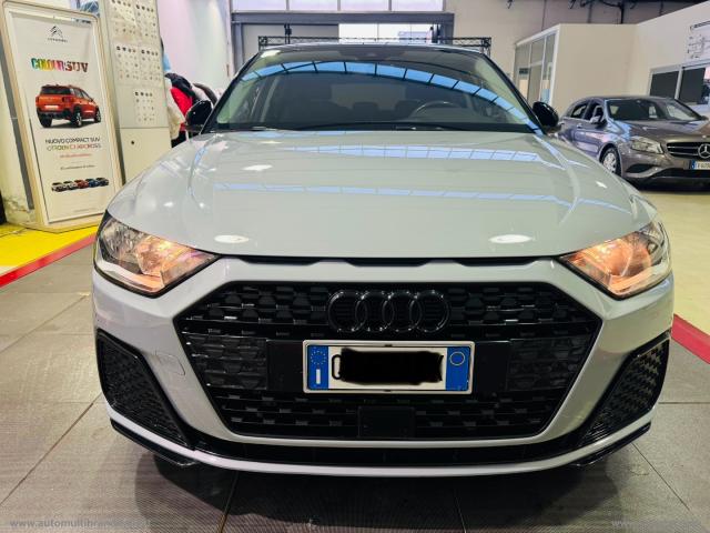 Auto - Audi a1 spb 35 tfsi s tronic identity black