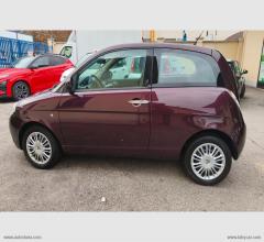 Auto - Lancia ypsilon 1.2 oro