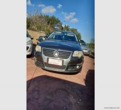 Auto - Volkswagen passat 2.0 tdi dpf var. highline