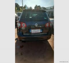 Auto - Volkswagen passat 2.0 tdi dpf var. highline