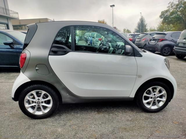 Auto - Smart fortwo 70 1.0 twinamic passion