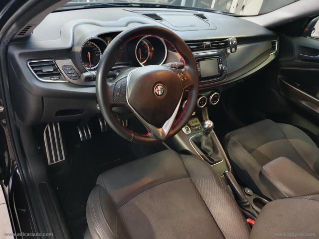 Auto - Alfa romeo giulietta 1.4 turbo 120 cv gpl