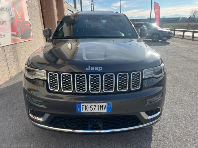 Auto - Jeep gr. cherokee 3.0 v6 crd 250 mjt ii sum.