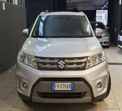 Auto - Suzuki vitara 1.6 vvt v-top