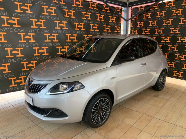 Auto - Lancia ypsilon 1.0 firefly 5p.s&s hybryd gold