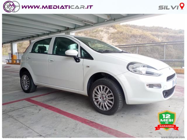 Auto - Fiat punto 1.4 8v 5p. natural power street