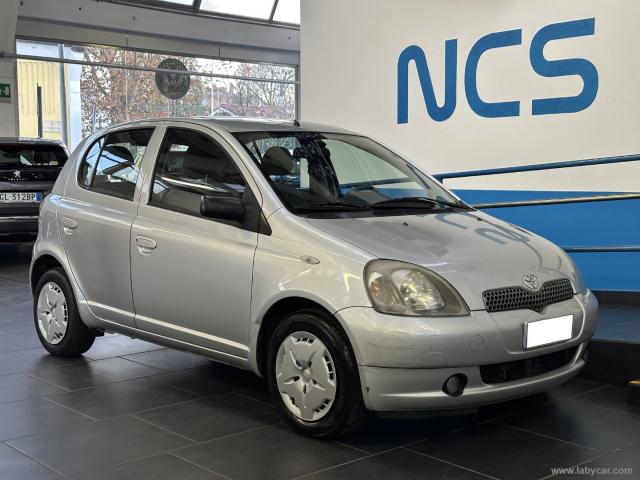 Auto - Toyota yaris 1.3 16v 5p. luna