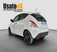 Auto - Lancia ypsilon 1.0 firefly 5p. s&s hybrid