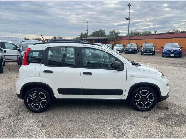 Auto - Fiat panda city life 1.0 70cv hybrid