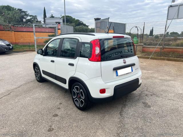 Auto - Fiat panda city life 1.0 70cv hybrid