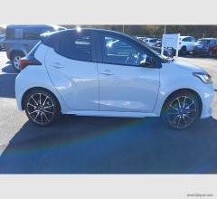 Auto - Toyota yaris 1.5 hybrid 5p. gr sport