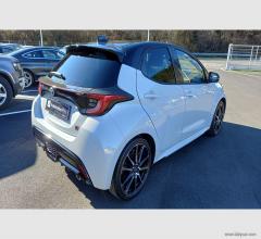 Auto - Toyota yaris 1.5 hybrid 5p. gr sport